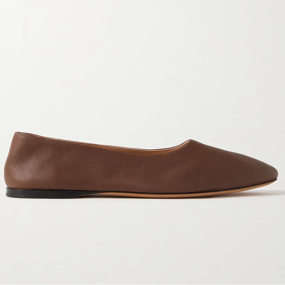 NWOB The Row Awar Leather Ballet Flats in Mousse Brown